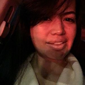 Meet your Posher, Paola